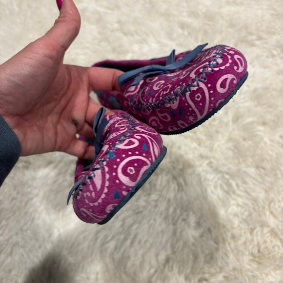 Ugg Australia Amila Moccasins Pink Leather Loafer Shoes Slippers Womens Size 6 - Picture 2 of 9